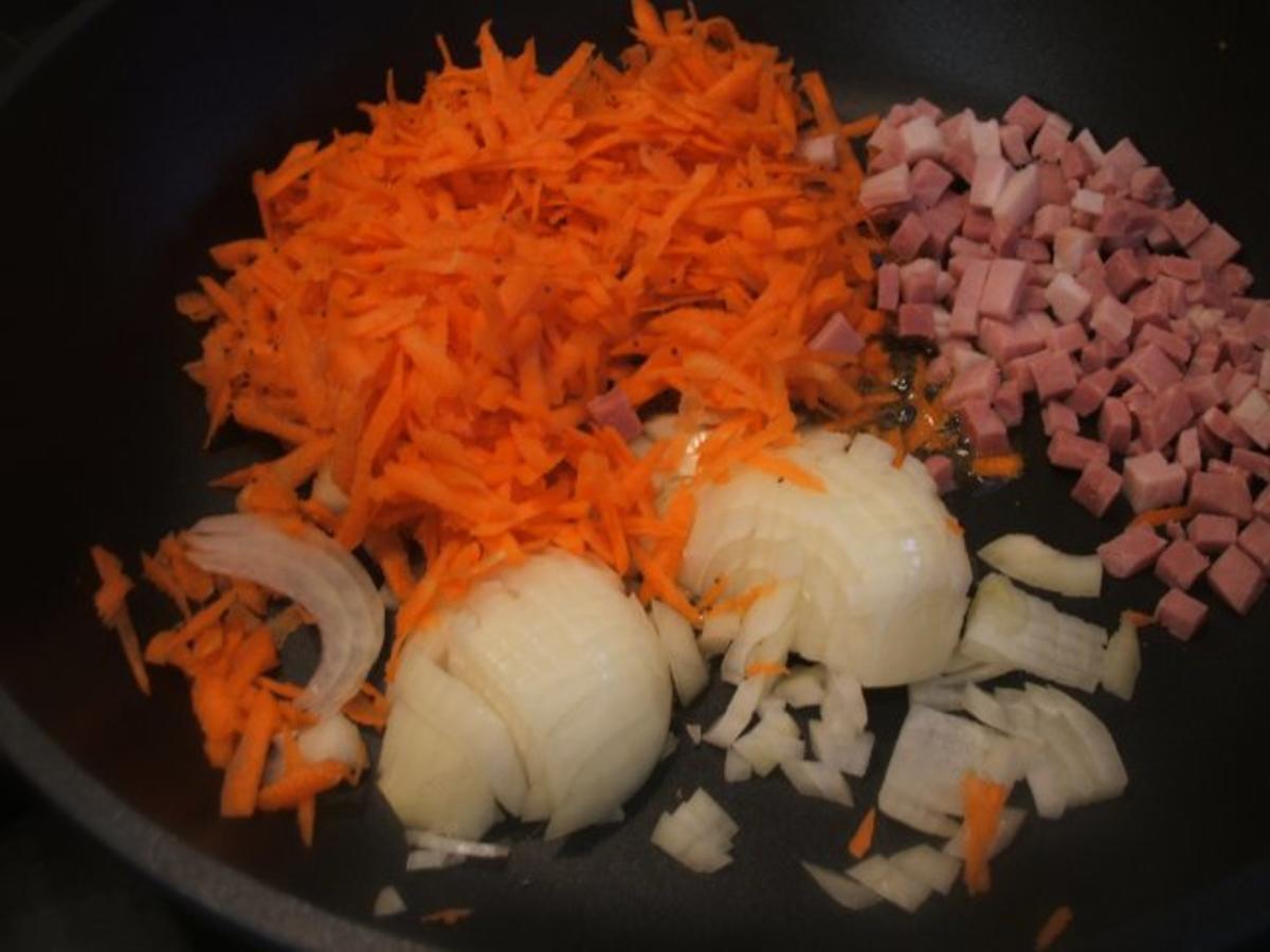 Auflauf: Brotauflauf mit Karotten - Rezept - Bild Nr. 4