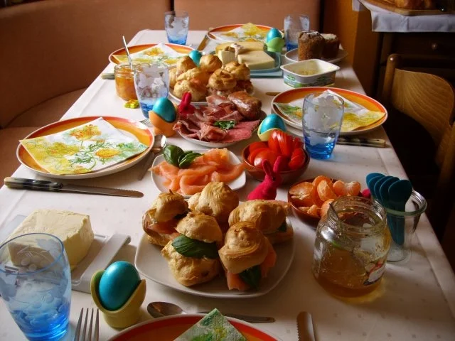 Brandteig: Pikante Frischkäse - Beutelchen - Rezept - Bild Nr. 2