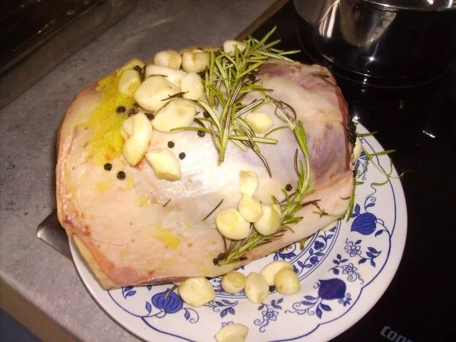 Lammkeule rosa gebraten - Rezept - Bild Nr. 3