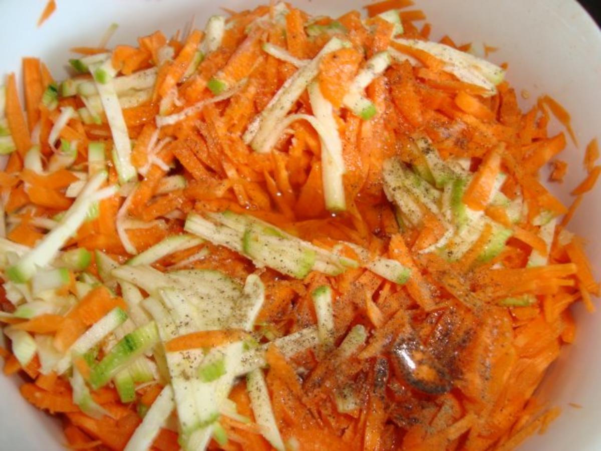 Möhren-Zucchini-Salat - Rezept - Bild Nr. 3