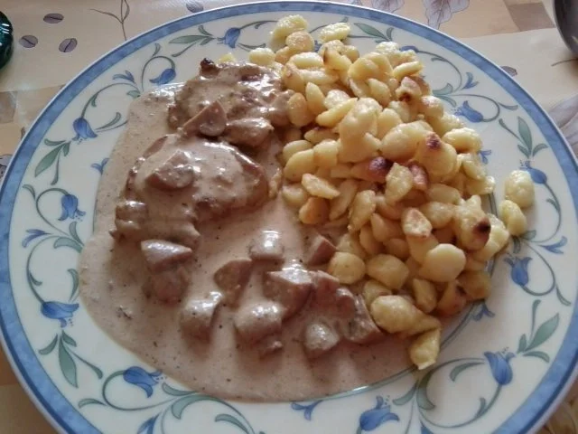 Lendchen mit gebratenen Pilzen und Chilli - Rezept