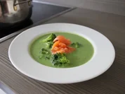 Rezept: Wรผrzige Brokkolisuppe Wรผrzige Brokkolisuppe - Rezept