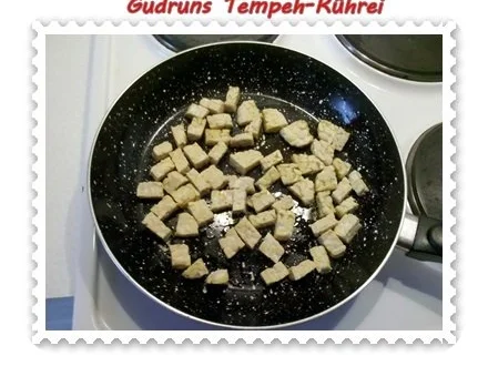 Rezept: Eier: Tempeh-Rührei Bild Nr. 3 Eier: Tempeh-Rührei - Rezept - Bild Nr. 3