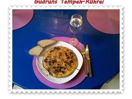 Rezept: Eier: Tempeh-Rührei Bild Nr. 9 Eier: Tempeh-Rührei - Rezept - Bild Nr. 9