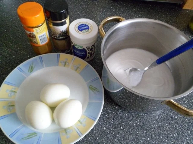 Rezept: Eier - Curry - Dip Bild Nr. 3 Eier - Curry - Dip - Rezept - Bild Nr. 3