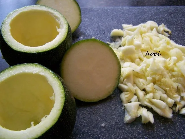 Rezept: Gefüllte runde Cougette Bild Nr. 5 Gefüllte runde Cougette - Rezept - Bild Nr. 5