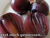 Rezept: Rotwein-Zwiebelchen Rotwein-Zwiebelchen - Rezept