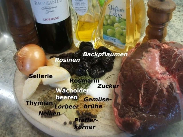 Wild: Hirschgulasch in Backpflaumensoße - Rezept - Bild Nr. 2