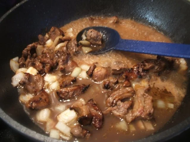 Wild: Hirschgulasch in Backpflaumensoße - Rezept - Bild Nr. 10