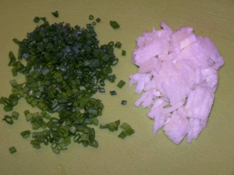 Frühlingskartoffelsalat - einfach - 70 kcal/100g