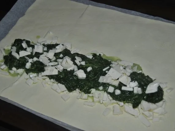 Rezept: Blätterteigtaschen mit Spinatfüllung Bild Nr. 2 Blätterteigtaschen mit Spinatfüllung - Rezept - Bild Nr. 2