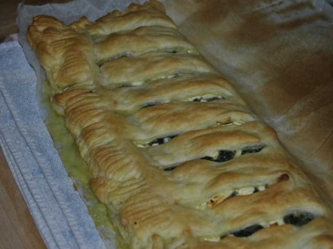 Blätterteigtaschen mit Spinatfüllung - einfach - 171 kcal/100g