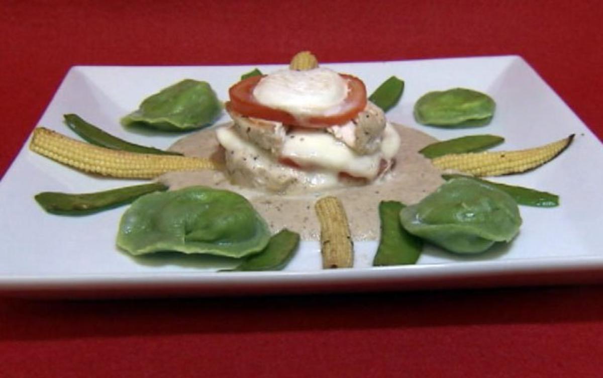 Gestapelte Henne mit selbstgemachtem Drumherum (Detlef Steves) - Rezept