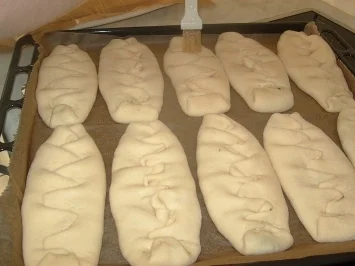 Rezept: Teigtaschen, mit Spinat gefüllt Bild Nr. 8 Teigtaschen, mit Spinat gefüllt - Rezept - Bild Nr. 8