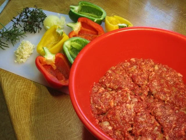 Rezept: Gefüllte Paprika - heute mit Hackfleisch vom Wild Bild Nr. 4 Gefüllte Paprika - heute mit Hackfleisch vom Wild - Rezept - Bild Nr. 4