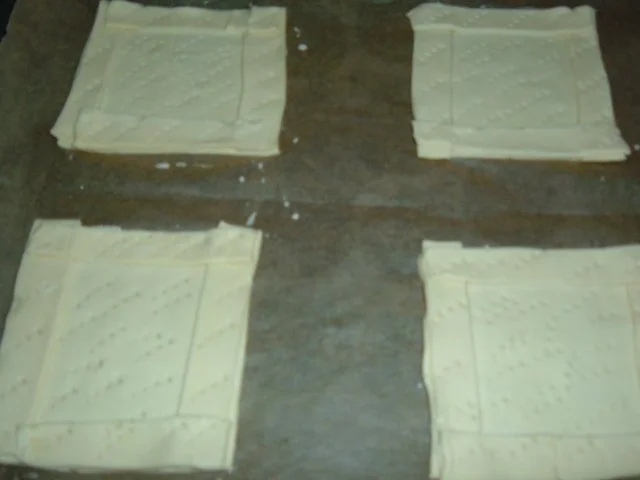 Blätterteig :  Gefüllt mit Thunfisch - Salat - Rezept - Bild Nr. 4