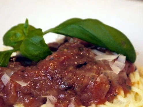 Rezept: Spaghetti mit Ofentomatensauce Spaghetti mit Ofentomatensauce - Rezept