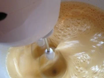 Eiercognac-Gugelhopf - Rezept - Bild Nr. 4