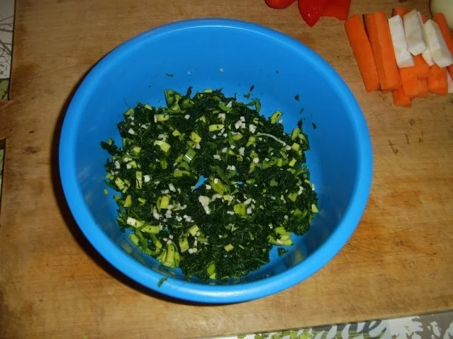 Putenrolle mit Blattspinat und Walnüssen - Rezept - Bild Nr. 4