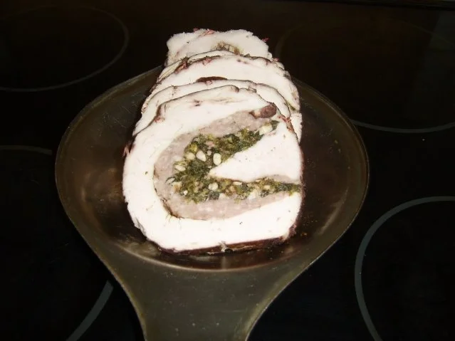 Putenrolle mit Blattspinat und Walnüssen - Rezept - Bild Nr. 12