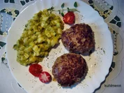 Boulette von Rind und Pute pikant - Rezept