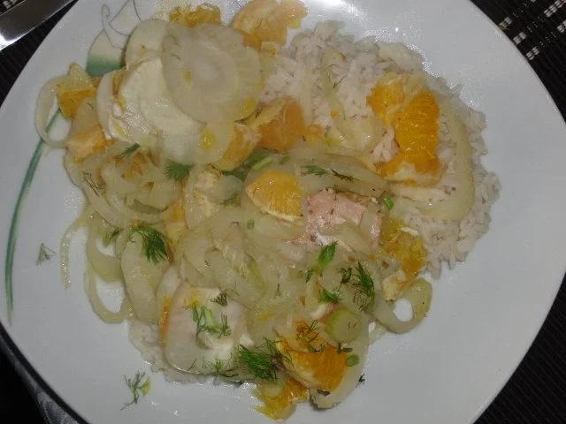 Fisch : Lachsfilet auf Fenchel und Orangenbeet - Rezept