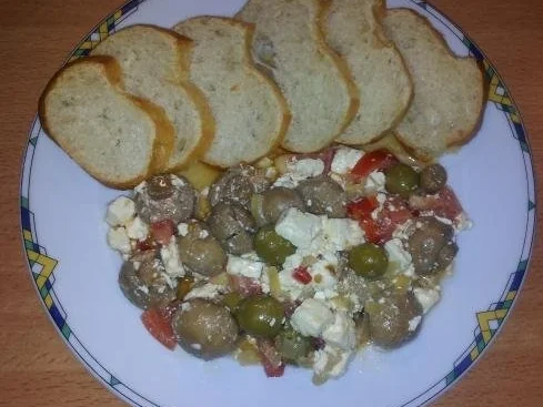 Champignonsalat mediterran - Rezept