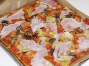 Knusprige Pizza - Low Carb - Rezept
