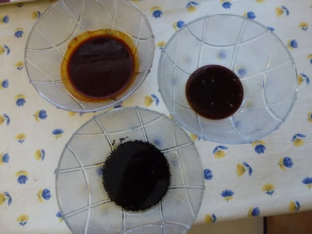 Rezept: Verschieden gewürzte Hähnchenschenkel niedrig gegart Bild Nr. 2 Verschieden gewürzte Hähnchenschenkel niedrig gegart - Rezept - Bild Nr. 2