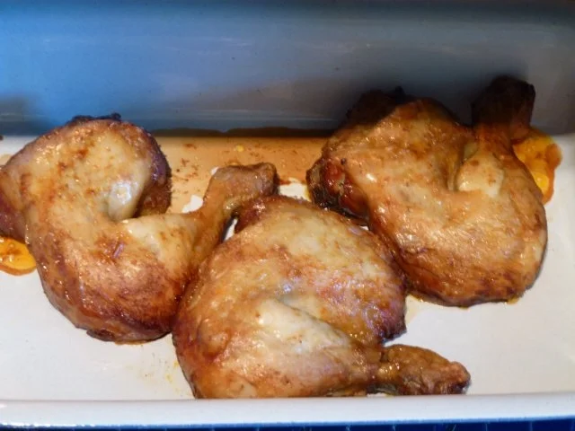 Rezept: Verschieden gewürzte Hähnchenschenkel niedrig gegart Bild Nr. 3 Verschieden gewürzte Hähnchenschenkel niedrig gegart - Rezept - Bild Nr. 3