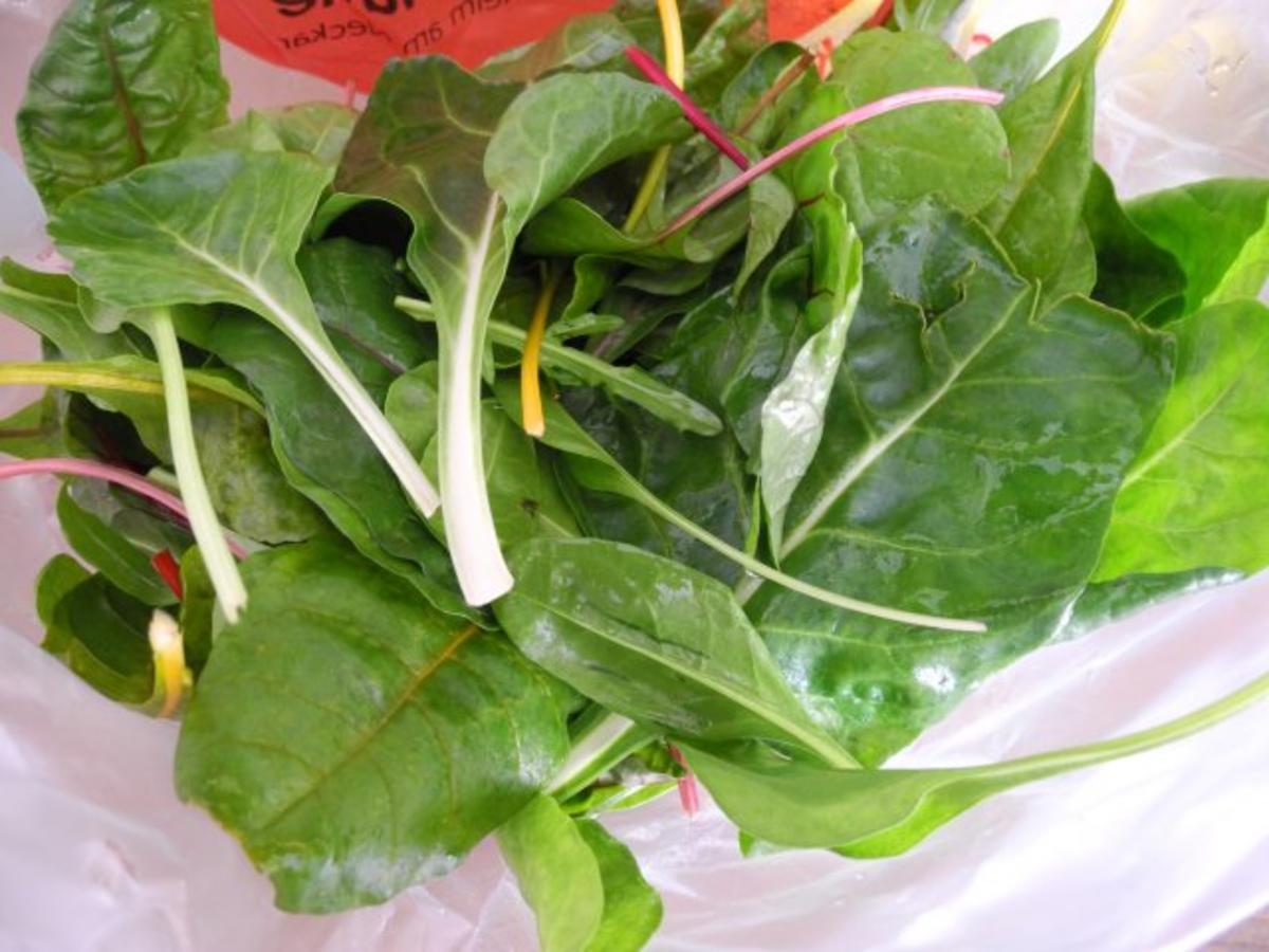 Salat : Einen bunten Frühlingsalat - Rezept - Bild Nr. 4