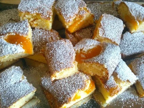 Rezept: Pfirsich Joghurt Blechkuchen Pfirsich Joghurt Blechkuchen - Rezept