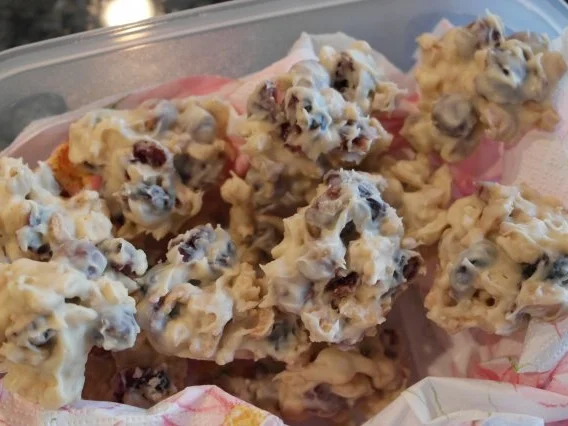 Pralinen: Amaretto-Cranberry-Crossies - Rezept