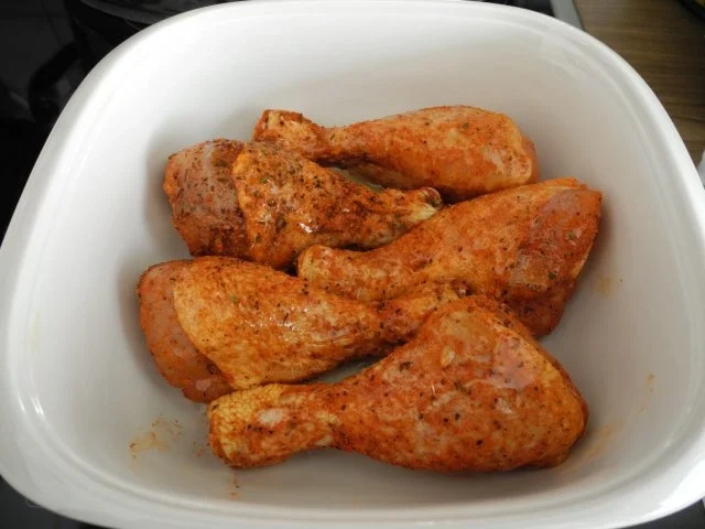 Geflügel : Kleine Hänchenunterschenkel mariniert aus dem Backofen - Rezept - Bild Nr. 2