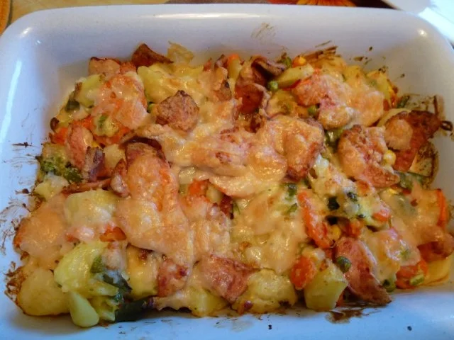 Rezept: Kartoffel-Gemüse-Fleischwurst-Auflauf Kartoffel-Gemüse-Fleischwurst-Auflauf - Rezept