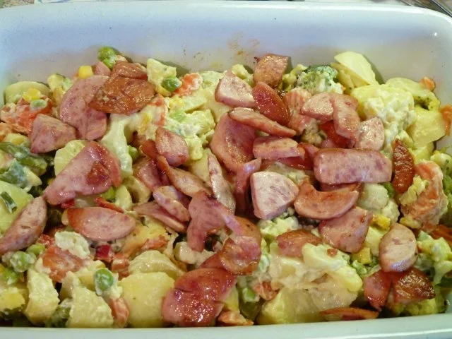 Rezept: Kartoffel-Gemüse-Fleischwurst-Auflauf Bild Nr. 4 Kartoffel-Gemüse-Fleischwurst-Auflauf - Rezept - Bild Nr. 4