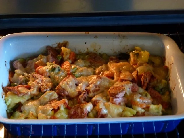 Rezept: Kartoffel-Gemüse-Fleischwurst-Auflauf Bild Nr. 6 Kartoffel-Gemüse-Fleischwurst-Auflauf - Rezept - Bild Nr. 6