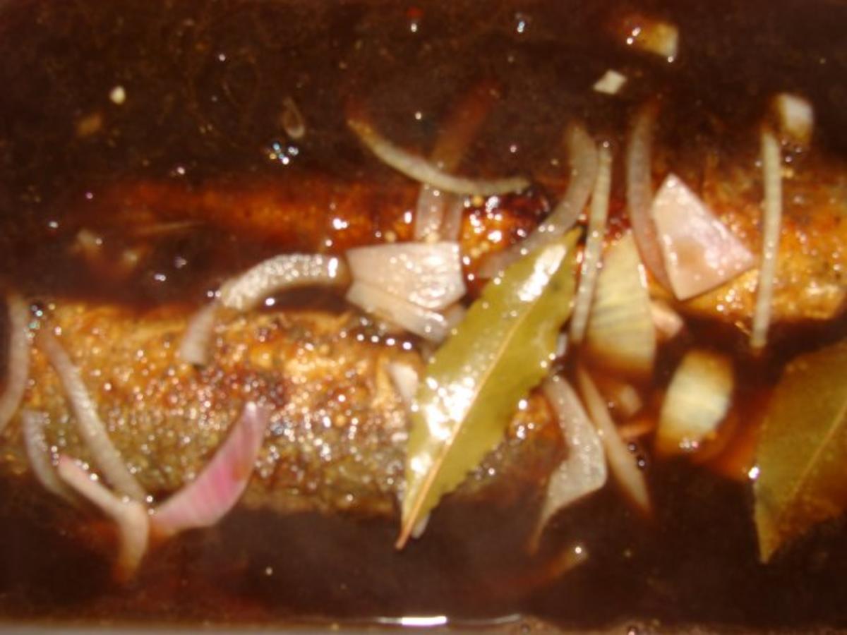 Fisch : Süß-sauer eingelegte Bratsardinen ersatzw. Heringe vom allerfeinsten. - Rezept - Bild Nr. 2