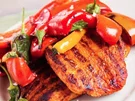 Grillsteak von der Pute mit gegrillter Paprika und Chilis (D10WP) - Rezept