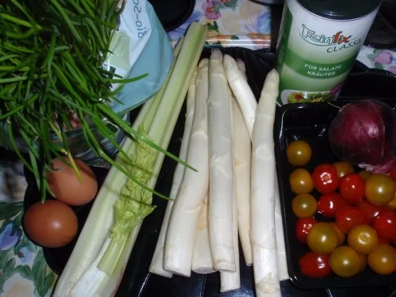 Rezept: Erster Bayerischer Spargel mit warmer Marinade Bild Nr. 2 Erster Bayerischer Spargel mit warmer Marinade - Rezept - Bild Nr. 2