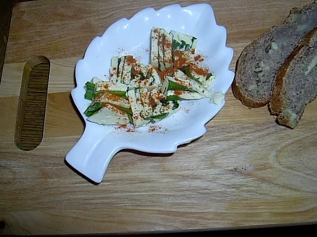 Rezept: Kartoffelbrot mit Bärlauchbutter Kartoffelbrot mit Bärlauchbutter - Rezept