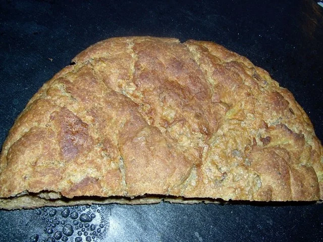 Rezept: Kartoffelbrot mit Bärlauchbutter Bild Nr. 2 Kartoffelbrot mit Bärlauchbutter - Rezept - Bild Nr. 2