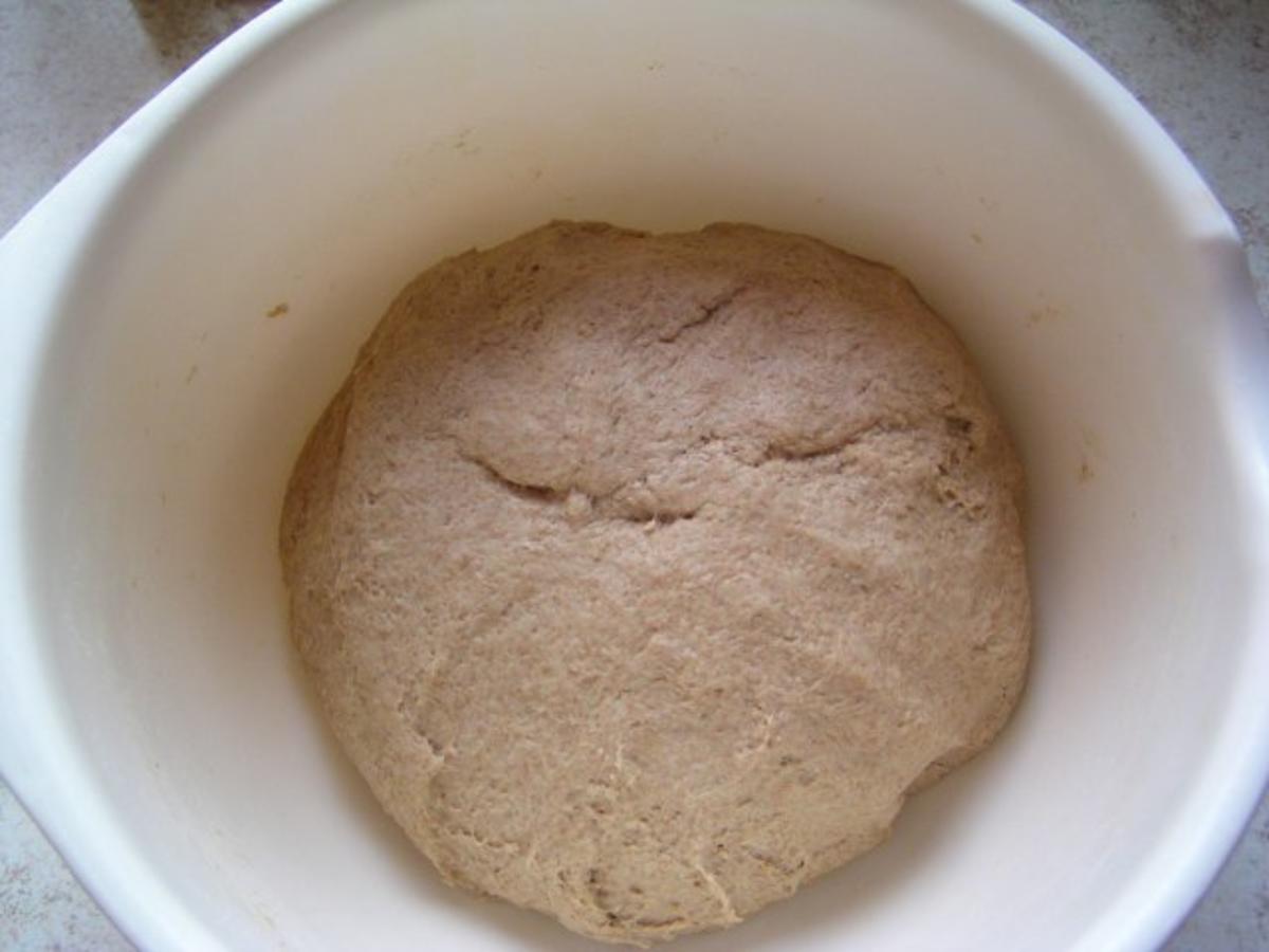 Dinkel-Volkorn-Brot - Rezept - Bild Nr. 2