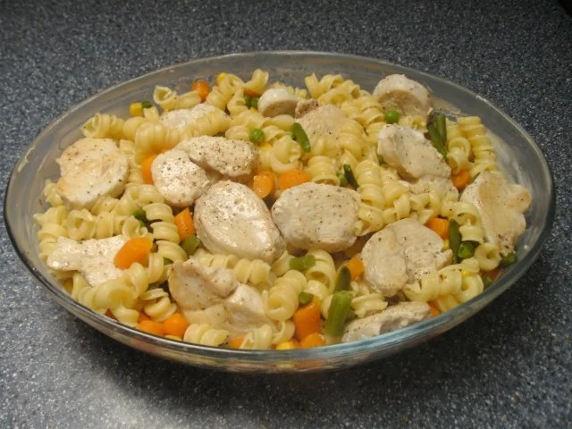 Rezept: AUFLAUF: Pasta + Gemüse + Huhn Bild Nr. 2 AUFLAUF: Pasta + Gemüse + Huhn - Rezept - Bild Nr. 2