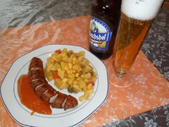 prost !!! süßer kartoffelsalat,bratwurst ,scharfe soße-deftig und einfach - Rezept - Bild Nr. 3