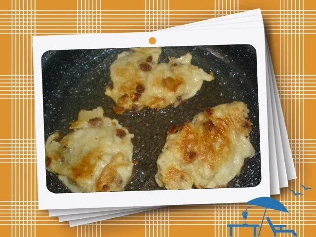 Rezept: Struwen (Hefeteigfladen mit Rosinen) Struwen (Hefeteigfladen mit Rosinen) - Rezept