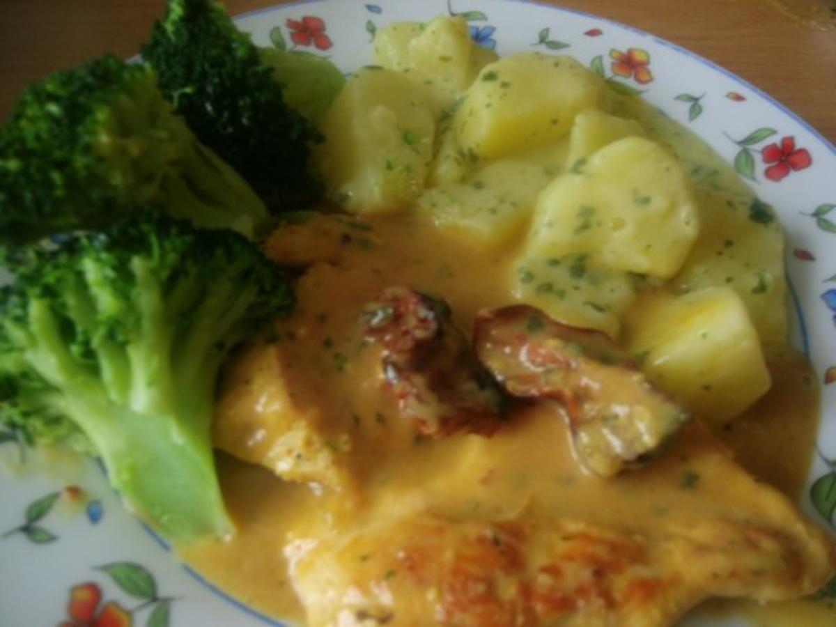 Hähnchen in Senf- Sahne-Soße mit Broccoli - Rezept - Bild Nr. 2