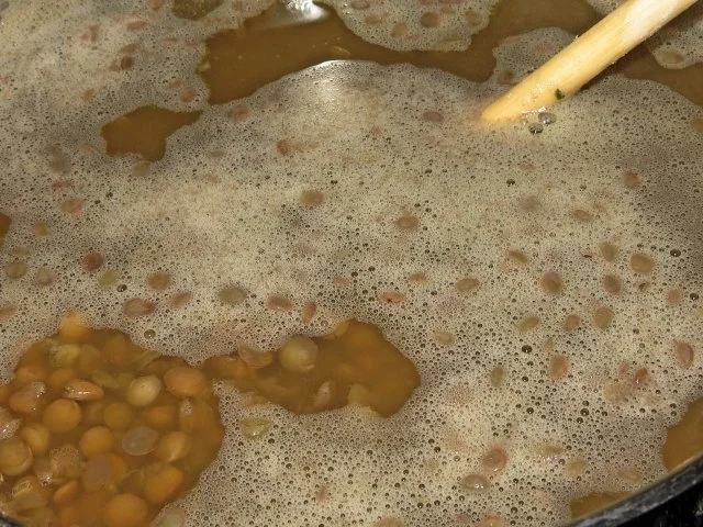 Rezept: Sisserl's - *einfache Linsensuppe mit Kabanossi* Bild Nr. 2 Sisserl's - *einfache Linsensuppe mit Kabanossi* - Rezept - Bild Nr. 2