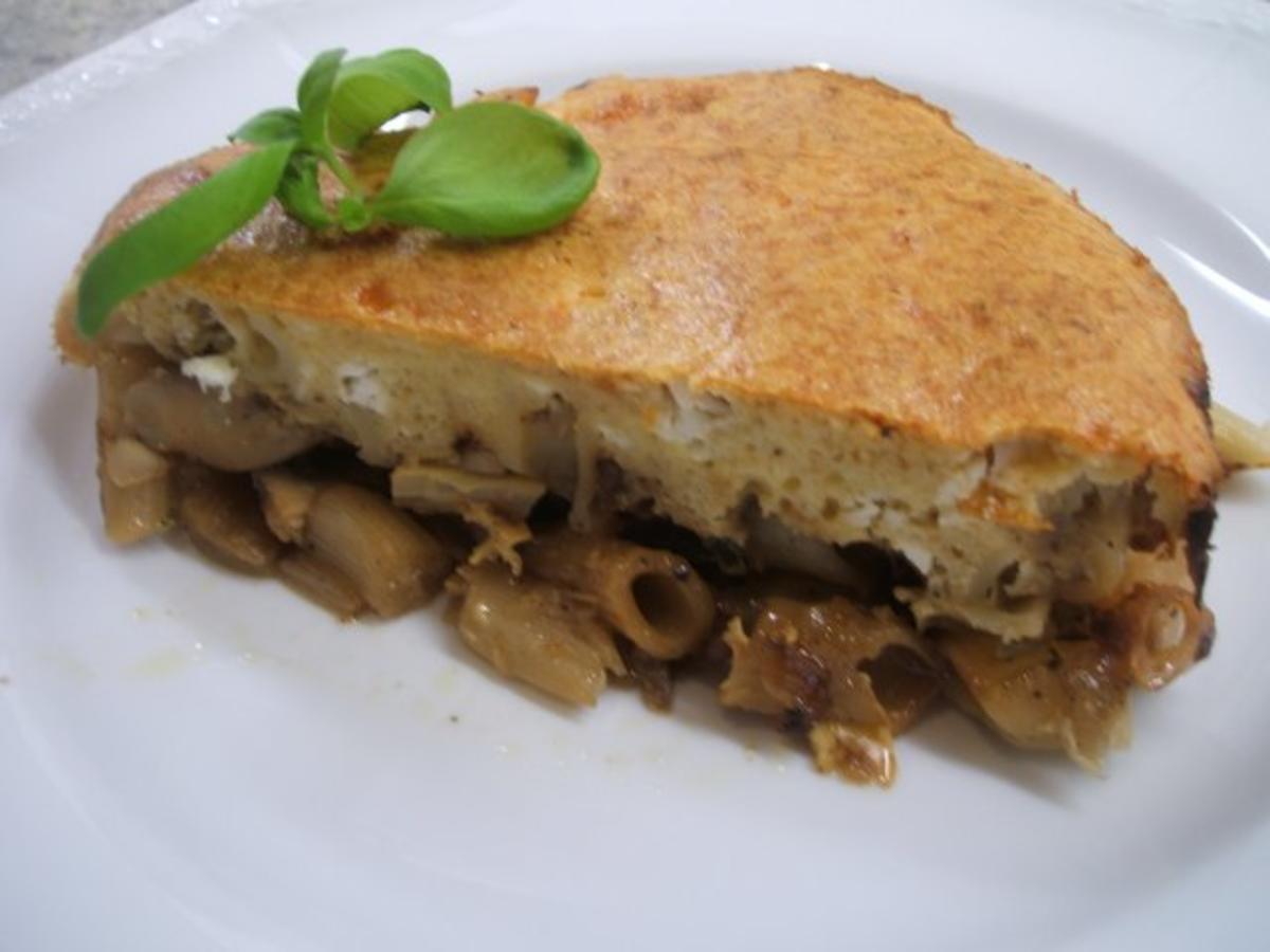 Bilder für Auflauf: Nudelgratin mit Spargel und Champignon - Rezept