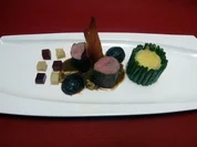 Rezept: Rehrücken Baden-Baden mit Wacholdersoße, Bühler Zwetschgenröster Rehrücken Baden-Baden mit Wacholdersoße, Bühler Zwetschgenröster - Rezept